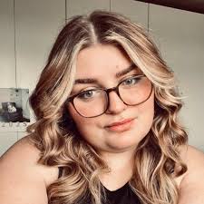 Any mechanics have any availability Monday to look at my car. Engine light  is