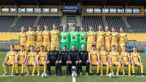 Molde startet 2.omgangen bra, men når bodø/glimt scorer må molde fram i banen. Bodo Glimt G19 Bodo Glimt