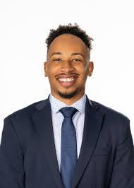 Aaron Leathers's Instagram, Twitter & Facebook