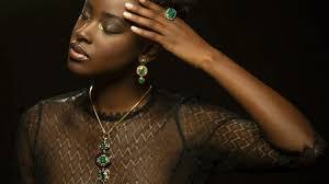 Lauren Godfrey's Instagram, Twitter & Facebook