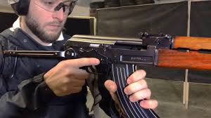 Zastava iz kragujevca traži milionsku odštetu. Ak With A Bolt Catch Zastava M70 A Youtube