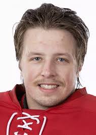 Nathan Moe's Instagram, Twitter & Facebook