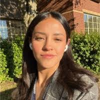 Edna Tapia's Instagram, Twitter & Facebook