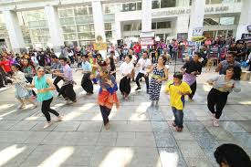 Problems and social problems among teenagers in malaysia. These 8 Social Entrepreneurs Attempt To Solve Social Problems In Malaysia Kakiseni Tallypress