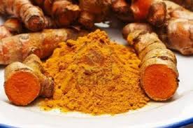 Kurkuma Mit Bienenhonig Als Heilmittel Besser Gesund Leben Curcumine Curcuma Bienfaits Curcuma