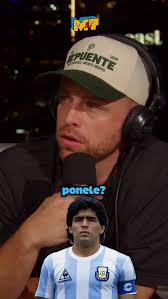 El profesor Denis Dau Karam recuerda que en 1979 le tocó formar parte, como  preparador físico, del cuerpo técnico que dirigió el amistoso entre Resto  de América y Goiás en Brasil. En