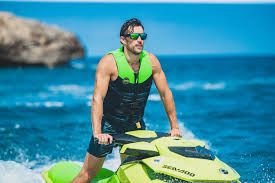One of these lifejackets is likely to suit your needs! Jobe Segmented Jet Life Vest Backsupport Men Jobesports Com