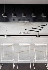 Tendance 2015 Le Marbre Dans La Cuisine Blanc Perso Home Blog Deco Cuisines Design Cuisine Noire Cuisine Minimaliste