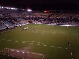 A tence, on fait dans l'originalité en ce qui concerne le traçage des lignes de touche. Loi 1 Du Football Wikipedia