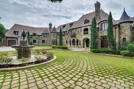 Lake Grapevine French Chateau Age Www Worldofwanderlust Com Luxury Homes Dream Houses Mansions Luxury House Plans With Pictures