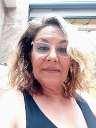 This is a post from last year I saw thru FB memories : I was complaining  about all the changes in my body with my husband . Thinning hair . Flabby  arms .