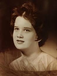 Barbara Squires's Instagram, Twitter & Facebook