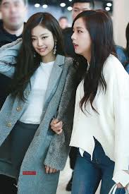 However post january 2019, they broke up and since then, jennie has been single. How Being Naked Buddies Solidified The Friendship Of Blackpink S Jennie And Jisoo Kissasian