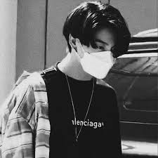 24.10.2021 · bts's jungkook has had his fair share of different hair colors throughout the years, though he's usually seen with black or brown hair — which makes his new hairstyle even more surprising! Meyus