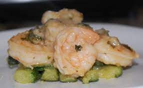 Lemon Shrimp Over Zucchini Gamberoni Con Zucchine Stolenrecipes Net Recipe Lemon Shrimp Shrimp Zucchini Recipes Appetizer Recipes