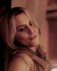 Catherine Wyler's Instagram, Twitter & Facebook