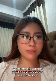 Veronica Roque's Instagram, Twitter & Facebook