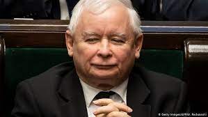 È stato il primo ministro della polonia dal 14 luglio 2006 al 16 novembre 2007; Die Zeit O Polsce Incydent W Imperium Kaczynskiego Echa Polskie Dw 24 09 2020