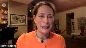 Karen Fredette's Instagram, Twitter & Facebook