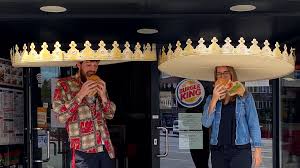 Последние твиты от burger king (@burgerking). Burger King Xxl Krone Neuer Einsatz Fur Burger King Krone