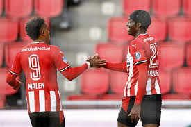 Madueke, who joined psv eindhoven on a free transfer from tottenham hotspur in 2018, is attracting the interest of a madueke is enjoying an impressive breakthrough campaign with psv eindhoven. 90plus Bvb Einigung Mit Malen Madueke Kommt Offenbar Nicht 90plus