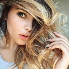 Vanessa Kopp, Model.