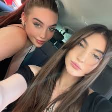 I'm such a bad person 😭. My cousin had her baby and I'm not happy at all.  We should have been 2 weeks apart in our pregnancies. Now she has 4 kids