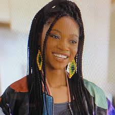 Ooooooooooowwweeeeeee !! @babysittersclub S2 IS OFFICIALLY OUT NOW!!! Hope  you guys love Ashley as much as I loved playing her. LOOK AT THE COSTUMES,  MAKEUP, HAIR!!? And of course, the overall talent