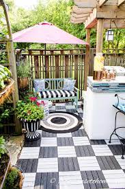 Small Patio Decorating Ideas That Make Your Deck Into An Outdoor Oasis Outdoor Patio Decor Patio Decor Small Patio Decor