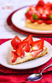 Tarte Aux Fraises Traditionnelle Avec Creme Patissiere En 2020 Tarte Aux Fraises Creme Patissiere Facile Recette Tarte Aux Fraises