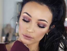 Smlx0 On Youtube Burgundy Makeup Look Holiday Makeup Look Glitter Holiday Tutorial Cranberry Eyes Burgundy Makeup Holiday Makeup Looks Burgundy Makeup Look
