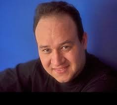 Stanley Marrder, un migrante hondureño que promueve la innovación digital  en Estados Unidos