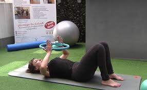 En este sitio encontrarás toda la información relacionada con el método pilates, como lo es su historia, ejercicios, aspectos técnicos y metodológicos, capacitación y todos los temas de interés en cuanto a esta técnica apasionante de entrenamiento. Tonifica Tu Pecho Utilizando El Aro El Correo