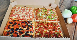 pizza cuadrada familiar cuatro partes de sabor food vegetable pizza vegetables