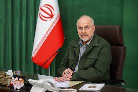 قالیباف انتصاب دریادار عظمایی به فرماندهی نیروی دریایی سپاه را تبریک گفت