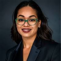 Yolanda Raya's Instagram, Twitter & Facebook