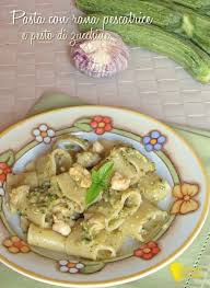 Verticale Pasta Con Rana Pescatrice E Pesto Di Zucchine Ricetta Facile E Cremosa Il Chicco Di Mais Ricette Pesto Di Zucchine Ricette Di Pasta