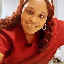 Linda Wigfall's Instagram, Twitter & Facebook