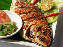 Ikan Brengkes Gekookte Kabeljauw Of Schelvis In Pakjes Recept Voedsel Ideeen Recepten Gerecht Vis