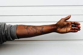 Explore cool conservative simplicity with super simple ink ideas. 50 Minimalist Tattoo Ideas That Prove Less Is More Man Of Many