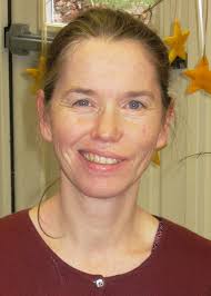 Claire Rutledge's Instagram, Twitter & Facebook