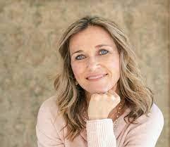 Heather Buffa's Instagram, Twitter & Facebook