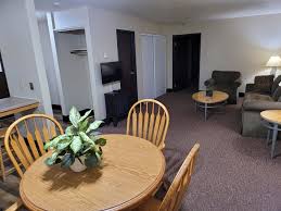 We offer amenities like an indoor pool, business services, meeting space and a fitness cente. Econo Lodge Sioux Falls Empire Mall In Sioux Falls Hotel Rates Reviews On Orbitz