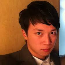 Congratulations to me guys!!!! I'm finally a graduate…….. Yes I have  graduated from the GEH GEH university, I studied applied sense and  international common sensology. How about you???