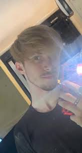 Some behind the scenes at MGK rehearsal. These are floating all over social  media but thank you to Nicky Nitzan Mohr for these two clips.