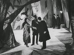 Colloque Formes Geometriques En Fiction Damiers Grilles Et Cubes Du Cinema A La Theorie De L Art Lille 28 30 Novembre 2019 Le Blog De L Apahau