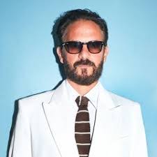 Eric Anthonissen's Instagram, Twitter & Facebook