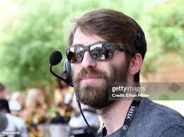 3,474 Toshiba Plaza Stock Photos, High-Res Pictures, and Images