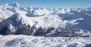 On s'est livré au délicat exercice de la prévision saisonnière pour tenter d'apporter quelques éléments de réponse. La Plagne Webcams Meteo Et Enneigement Agenda L Avis Des Internautes Locations Hotels