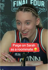 Sarah Hoop's Instagram, Twitter & Facebook